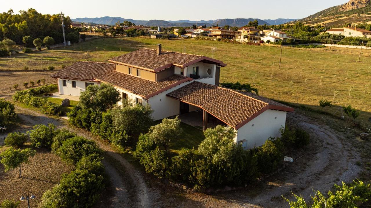 Agriturismo Sa Scalitta Carbonia Exterior photo