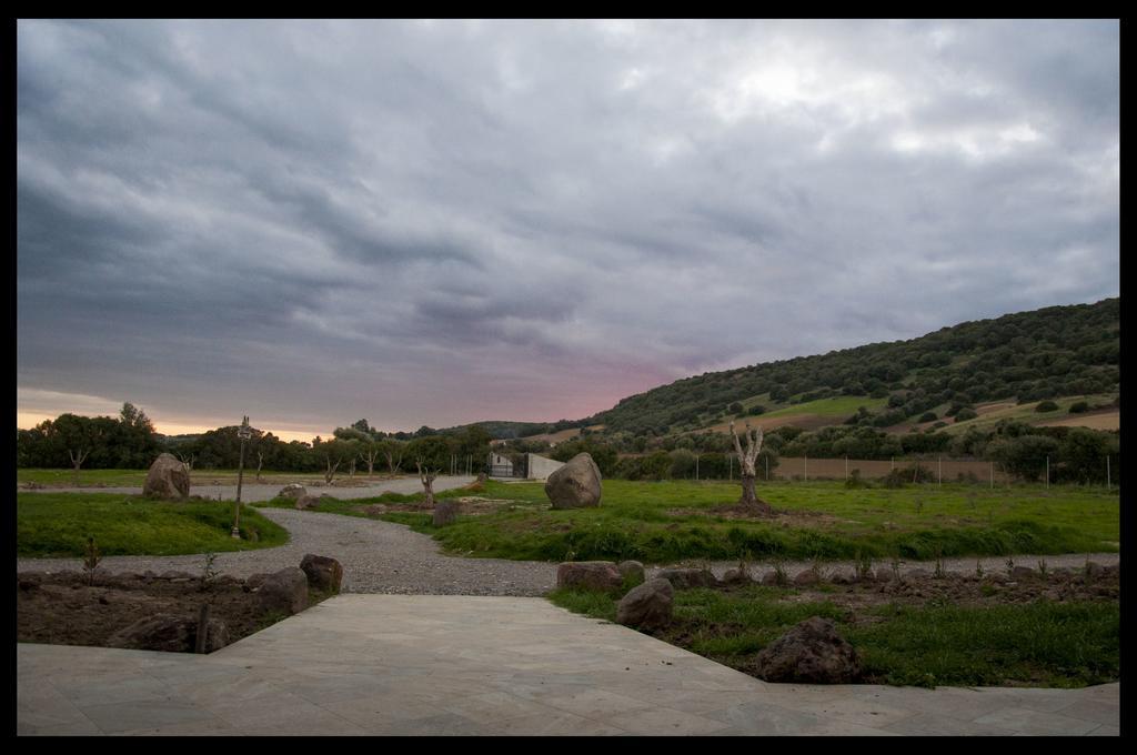 Agriturismo Sa Scalitta Carbonia Exterior photo