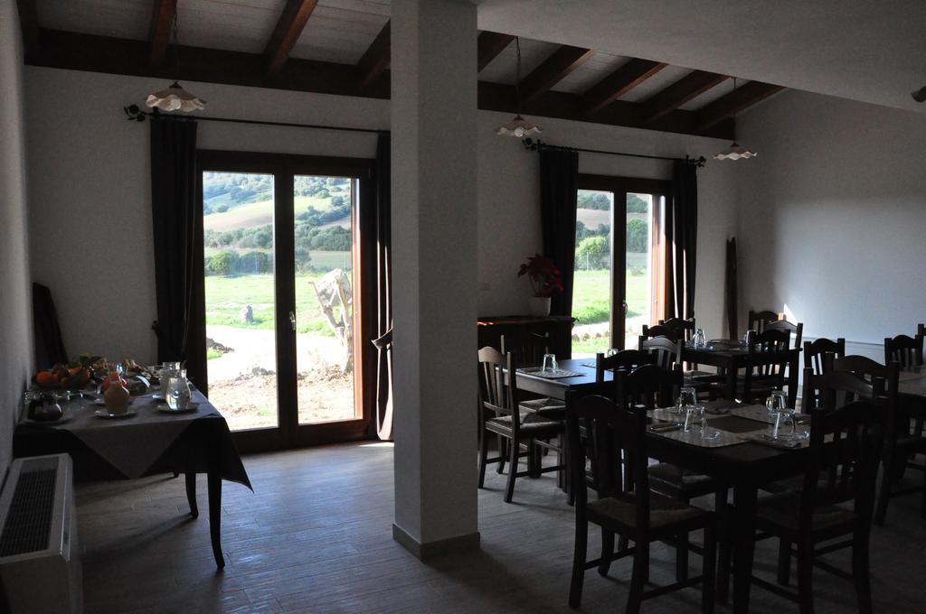 Agriturismo Sa Scalitta Carbonia Exterior photo